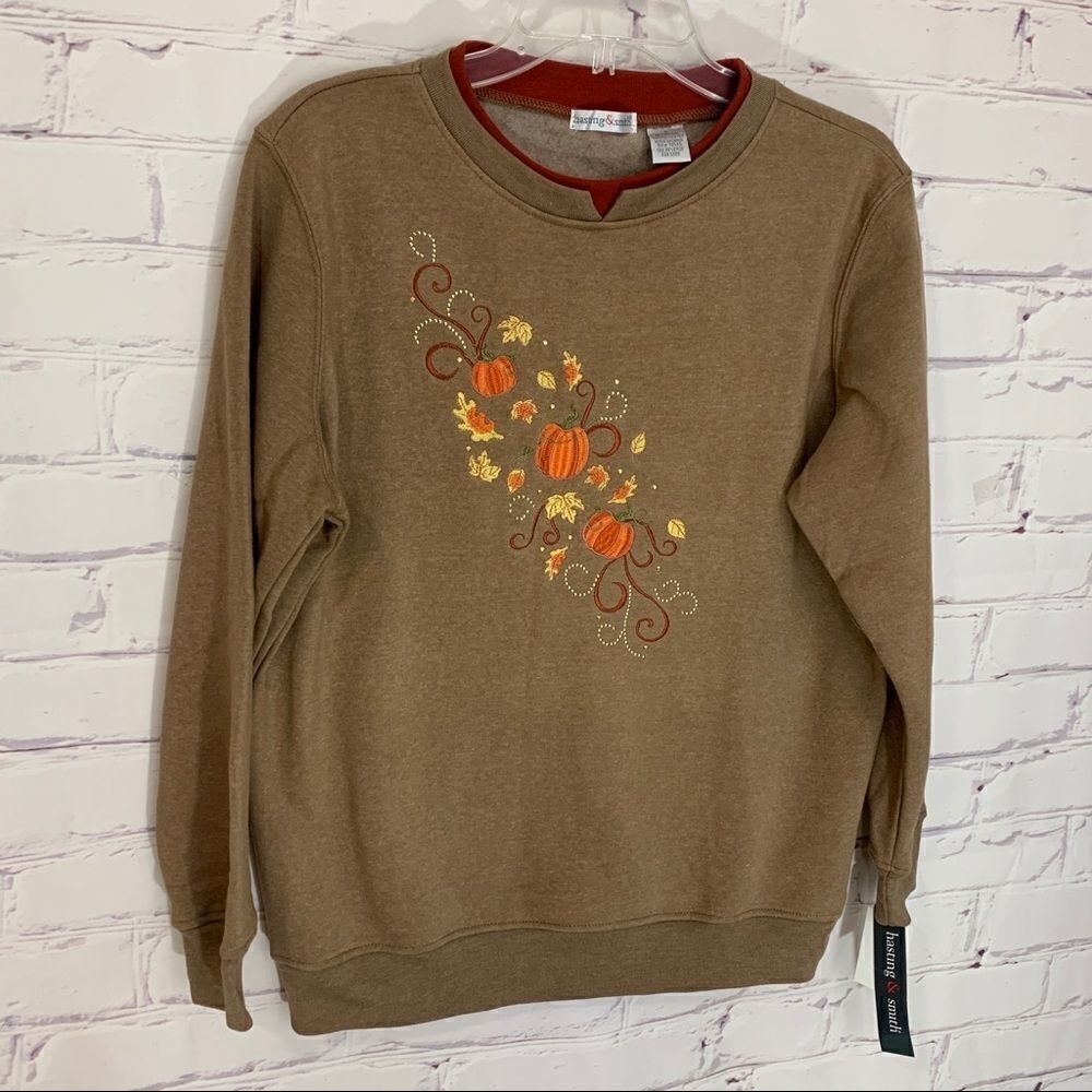 Fall small sweatshirt - BNWT!‎